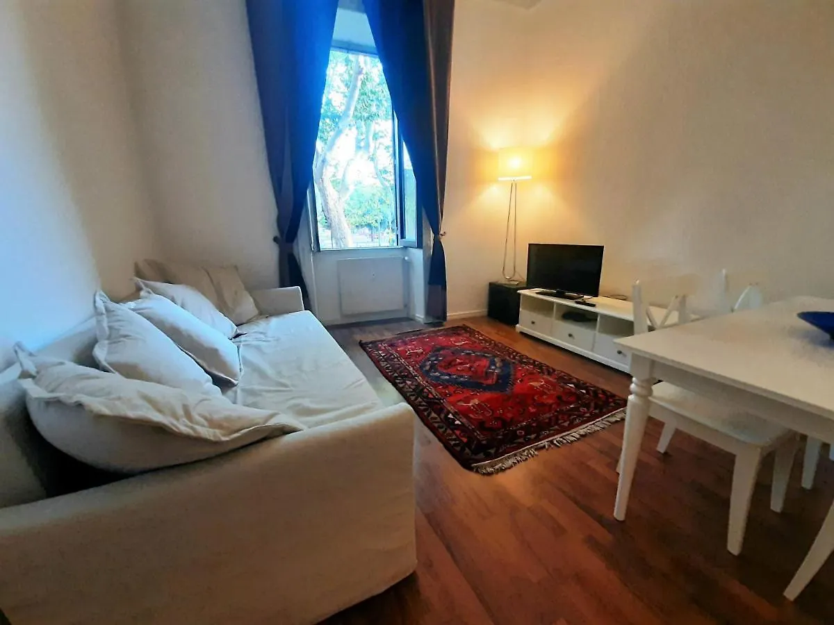 Vaticano Ferrari Apartment Rome