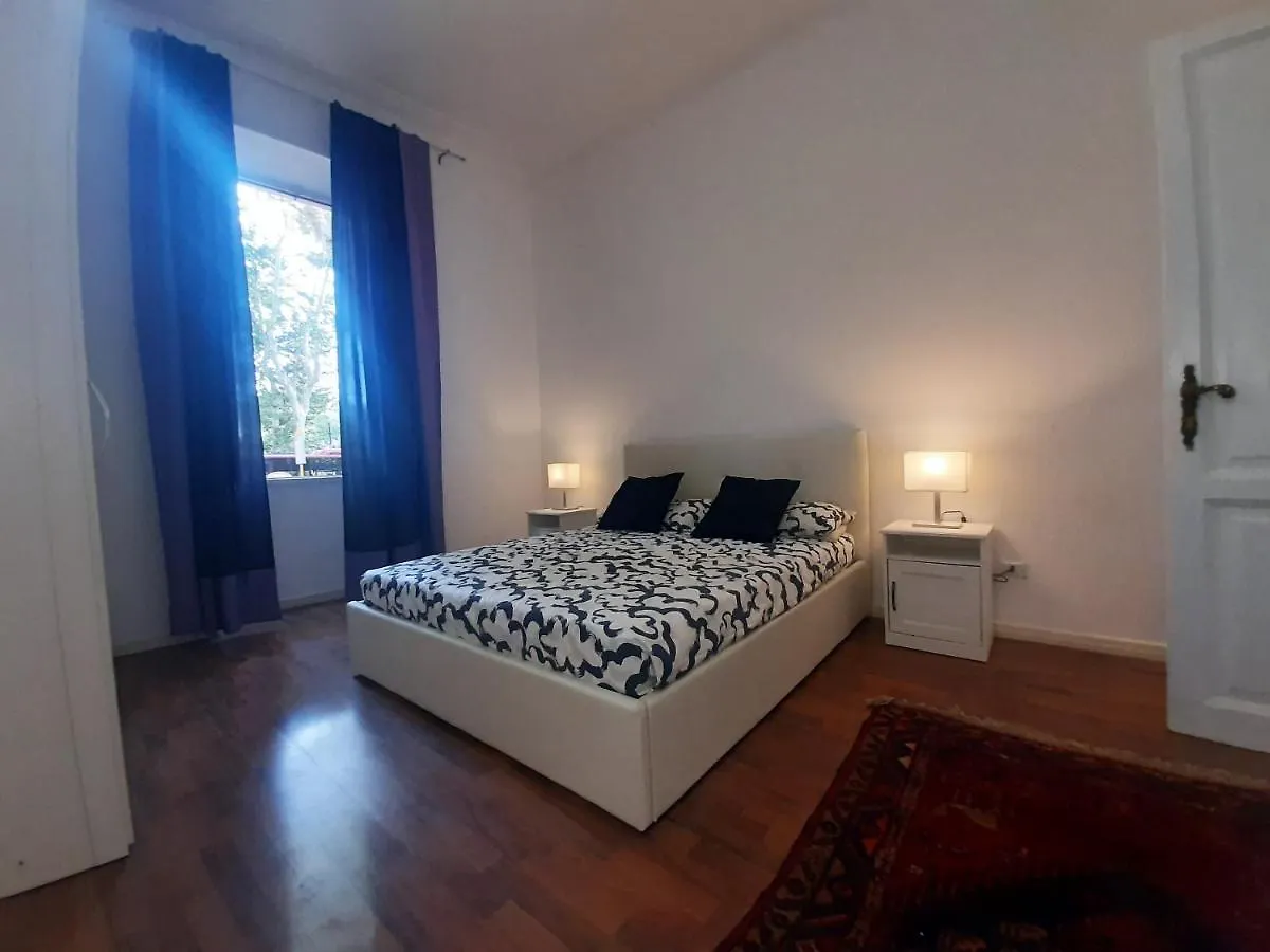 Vaticano Ferrari Apartment Rome