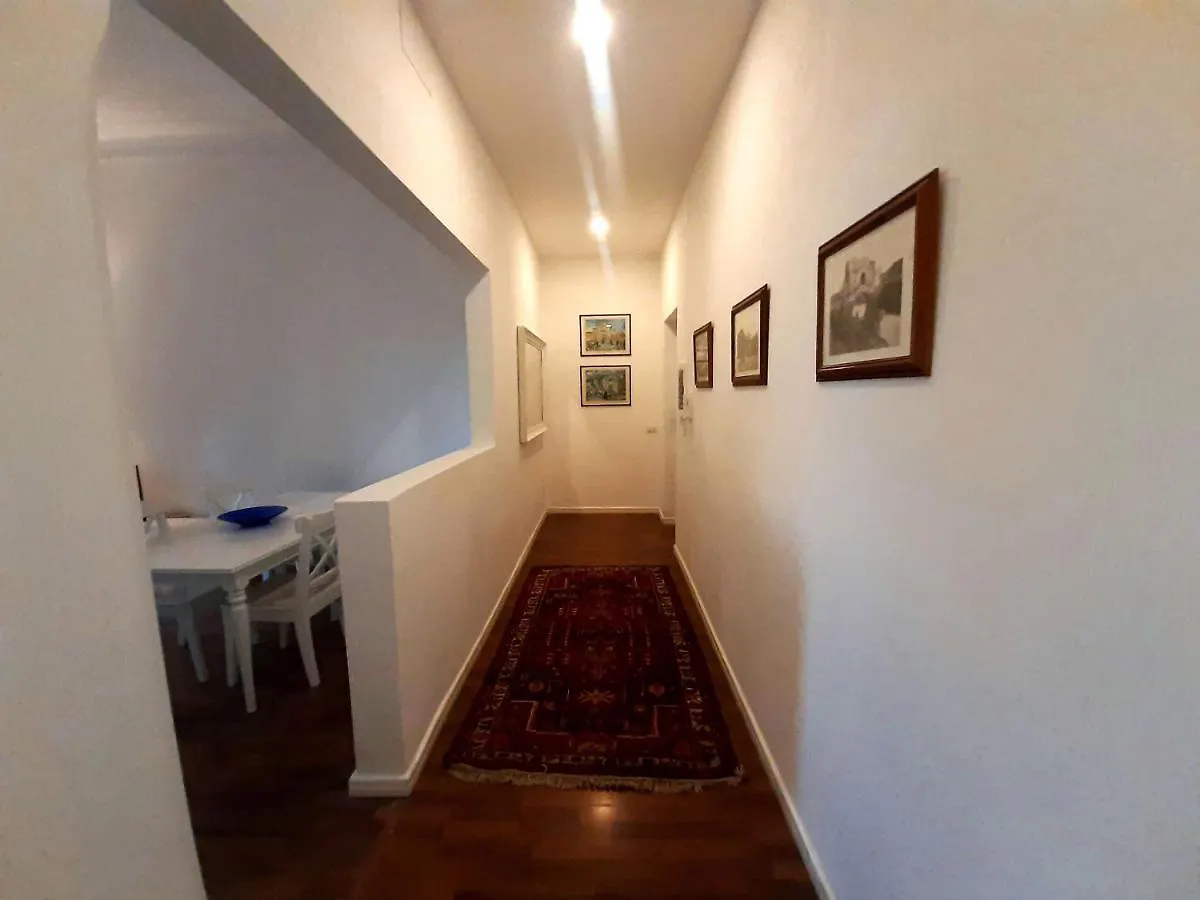 Vaticano Ferrari Apartment Rome Italy